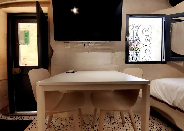 Salt 54 By Savynomad Harbour Residences Valletta