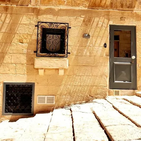 Salt 54 By Savynomad Harbour Residences *