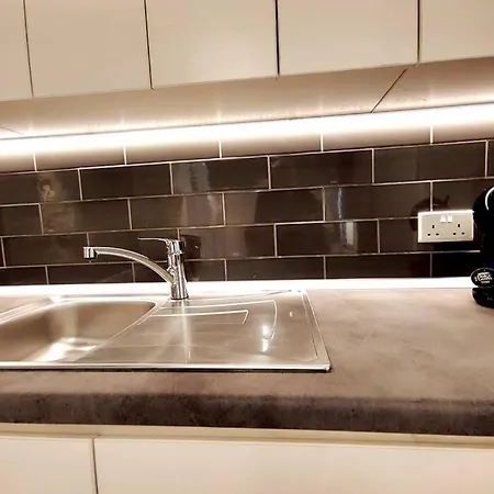 Salt 54 By Savynomad Harbour Residences * Βαλέτα