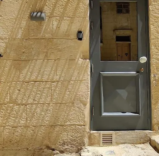 Salt 54 By Savynomad Harbour Residences * Valletta