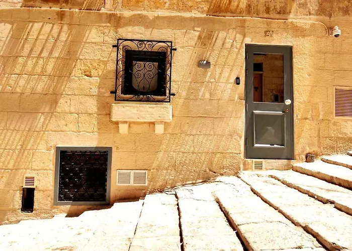 Salt 54 By Savynomad Harbour Residences *